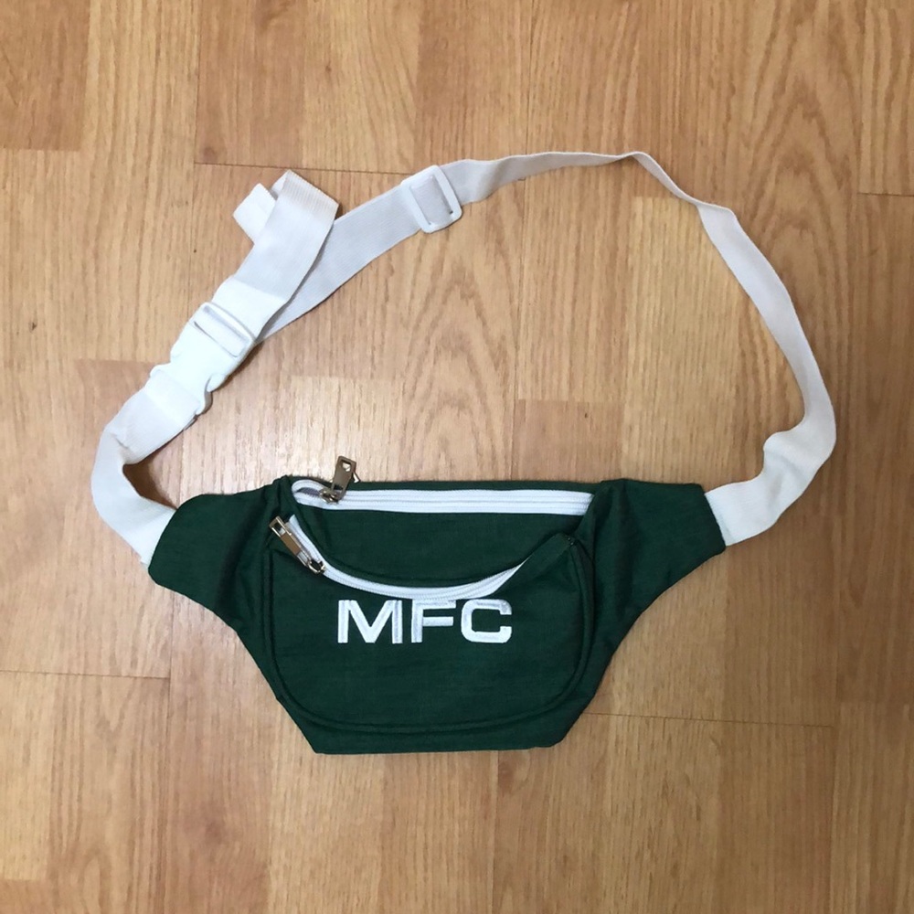 Brand New MFC Fannie Pack